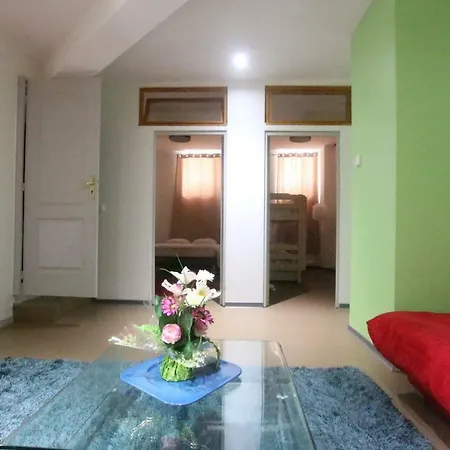 Colmarcity Center - Pierre 1 - Bookingalsace